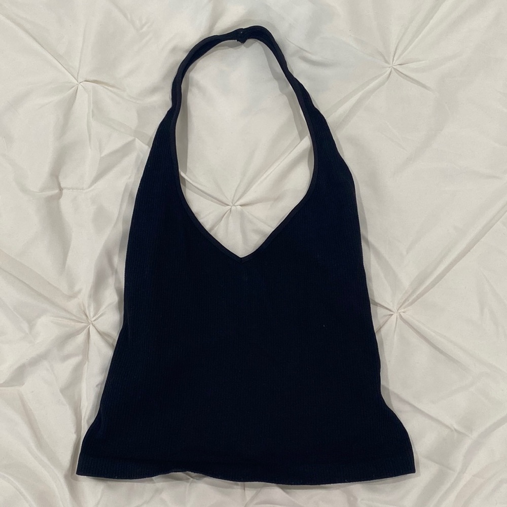 Tilly’s black halter top